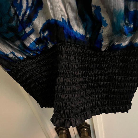 Bebe silk tunic dress size medium - Picture 10 of 11